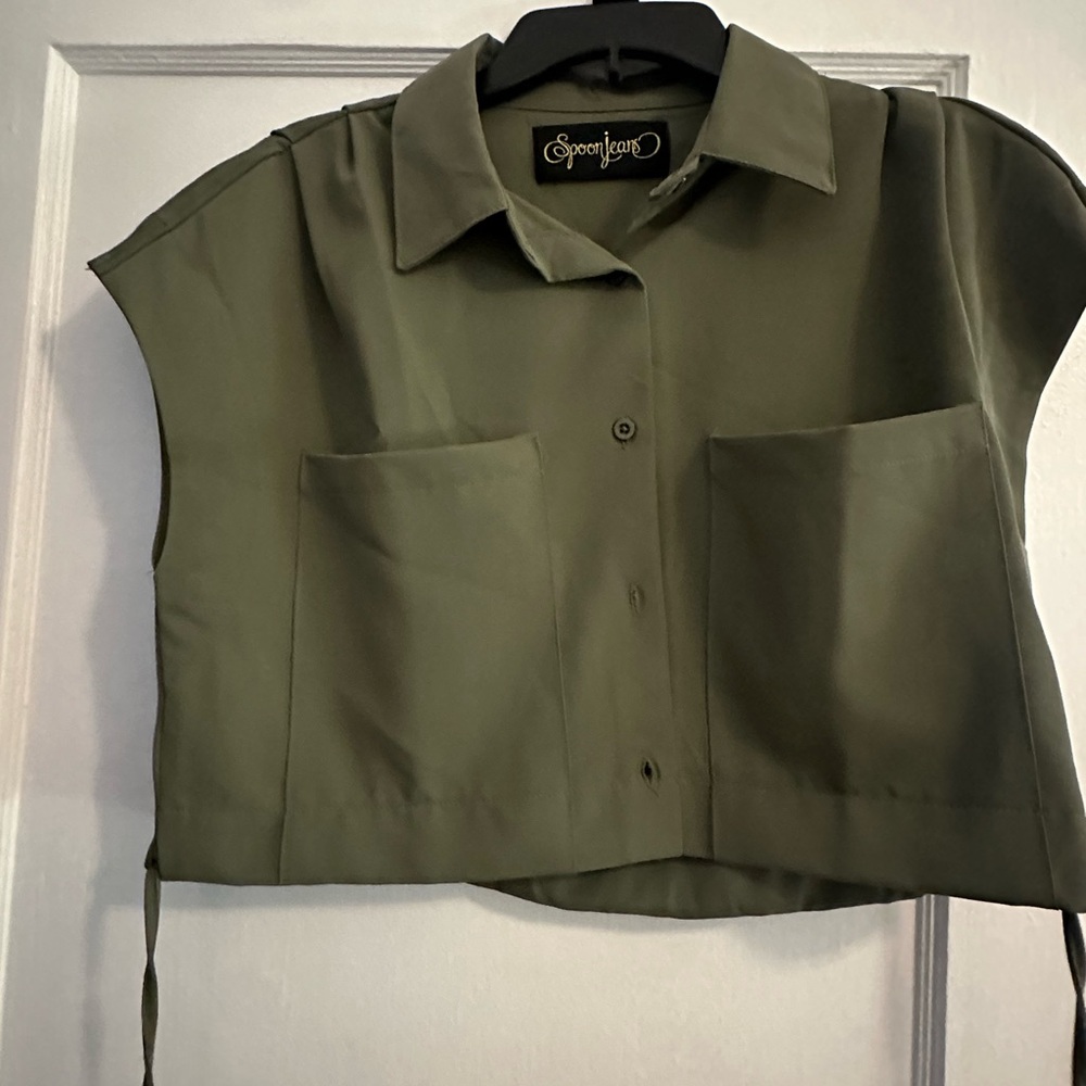 green shirt